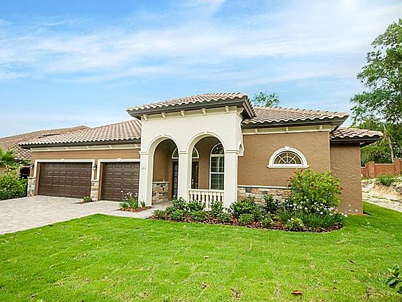4th image of 651 Sanctuary Golf Pl
