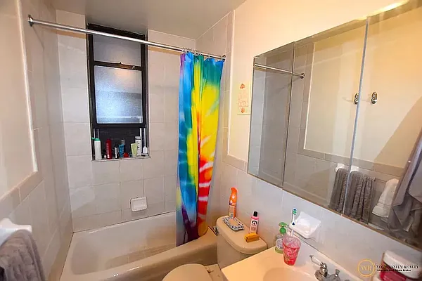 Rented by Guidance Realty Corp. | media 8