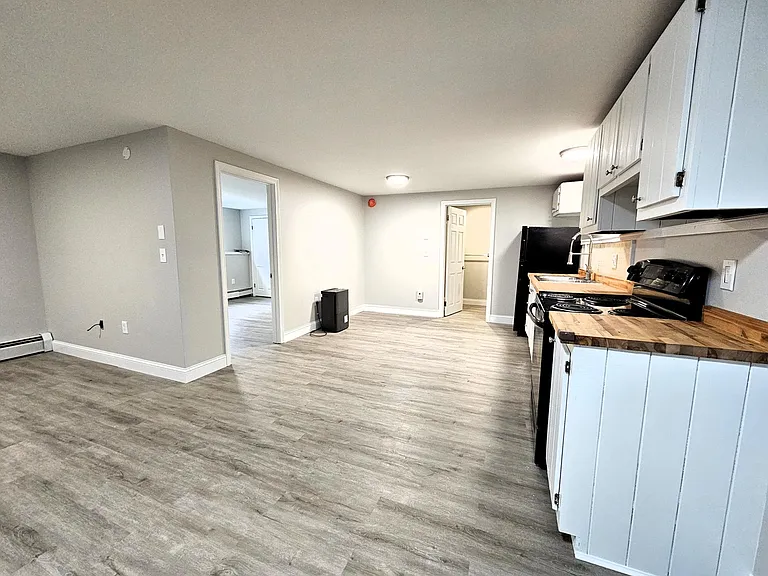 13 Egypt Rd #B — Photo 3