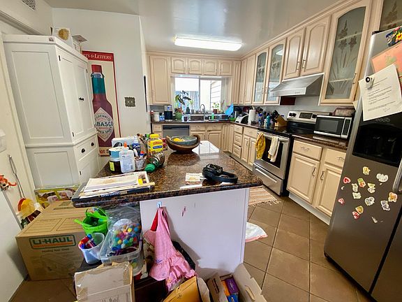 4th image of 1263 21st Ave APT 1
