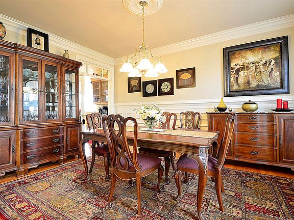 5th image of 40W277 William Cullen Bryant St
