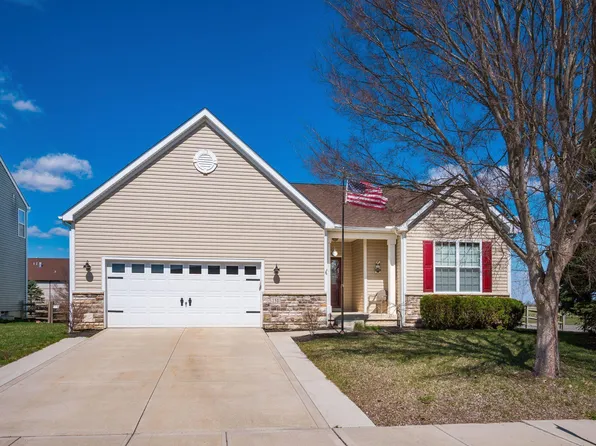 151 Chestnut Estates Dr, Commercial Point, OH 43116