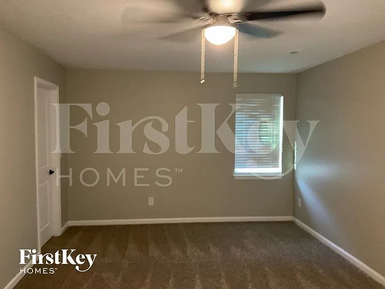 4313 Roundwood Ct — Photo 6