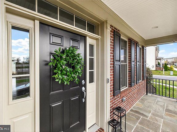 3rd image of 4507 Arboretum Dr