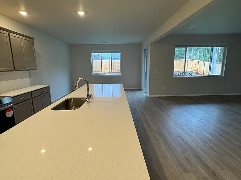 3374 SW Pier Ln — Photo 6