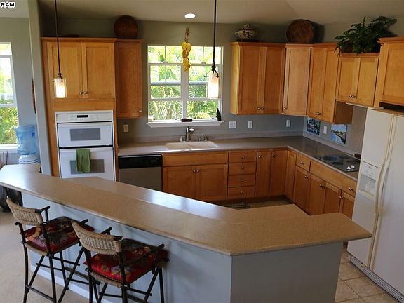 2nd image of 120 Ahekolo St