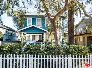 2824 Menlo Ave, Los Angeles, CA 90007