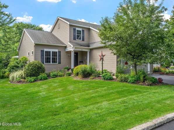 13 Wertime Court, Cohoes, NY 12047