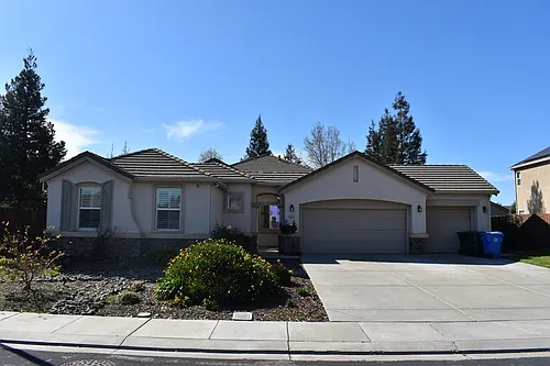 2261 Pillsbury Rd Photo 1