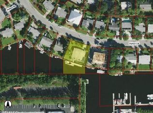 1898 Harbor Ln, Naples, FL 34104