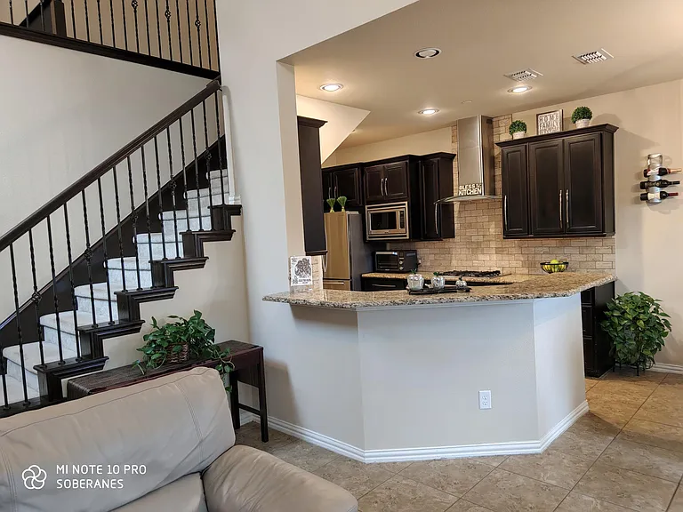 4668 Perthshire Ct — Photo 5