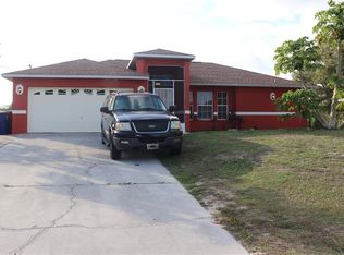 1025 Alvin Ave, Lehigh Acres, FL 33971