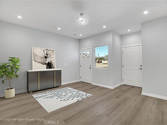 3rd image of 451 Hervey Ave