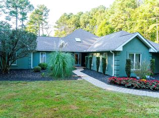 128 Wood Thrush Ln, Mooresville, NC 28117
