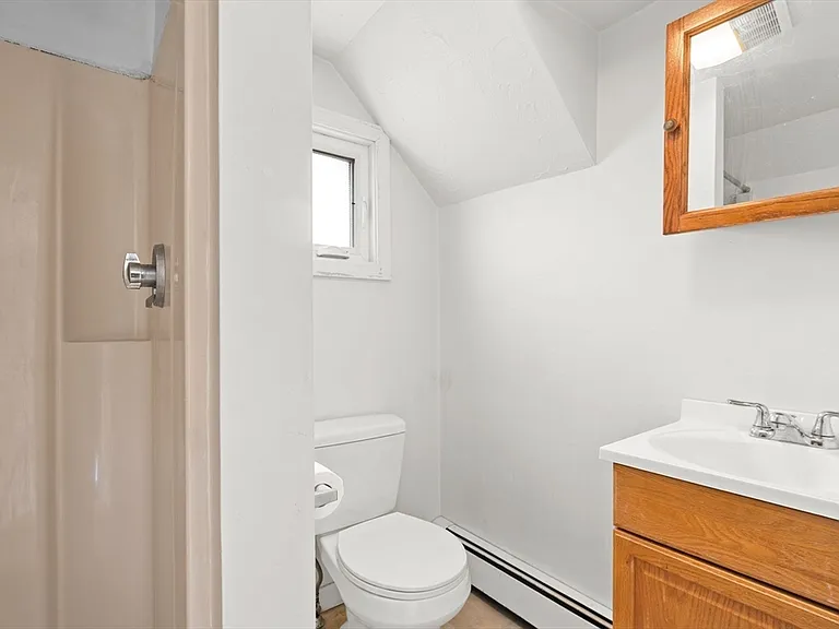 8 Walnut St #2 — Photo 15