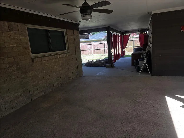 9802 Sagepike Dr — Photo 30