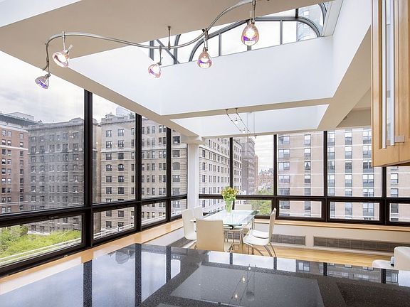 3rd image of 250 W 88th St APT 803