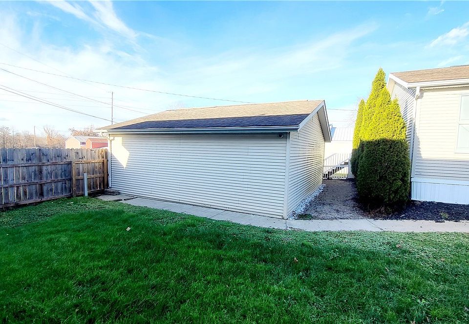 239 N 15th St, Coshocton, OH 43812 Zillow