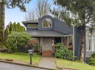 8316 NW Reed Dr, Portland, OR 97229