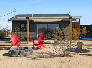 588 Sunview Rd, Joshua Tree, CA 92252