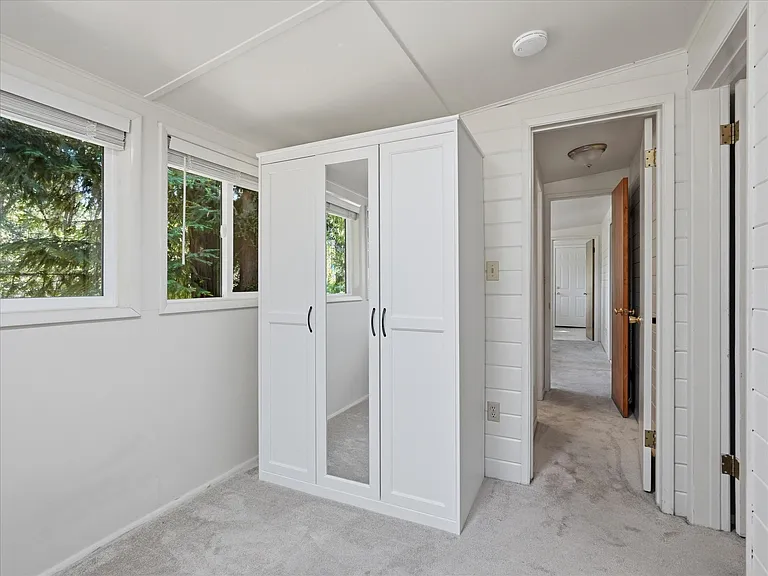 45695 Lauri Ln — Photo 18