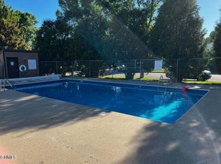 2891 Warwick Loop APT C, Bismarck, ND 58504