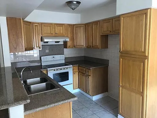 74 E Sierra Madre Blvd — Photo 2