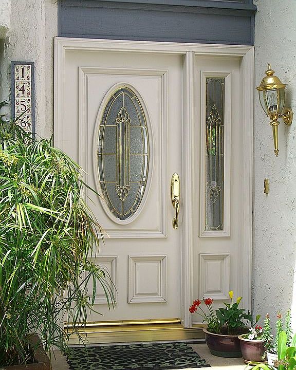 Elegant Entry
