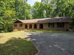 150 Deanna Ct, Lawrenceville, GA 30046