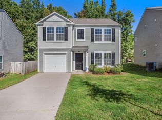 6117 Fazenda Dr, Charlotte, NC 28214