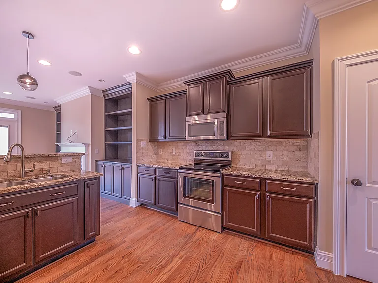 1032 Alemany St — Photo 20