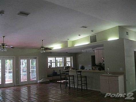 5th image of 5104 Windward Ave