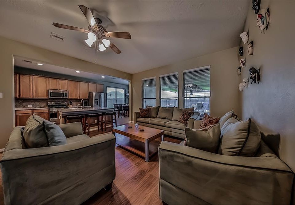 1st image of 8611 Venezia Terrace Ct