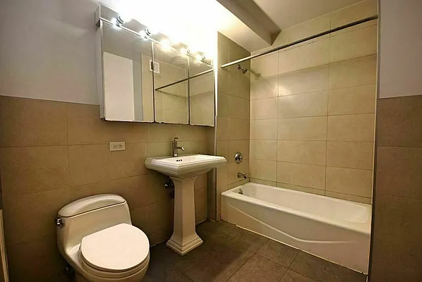 Rented by Vanderborgh Realty  | media 6