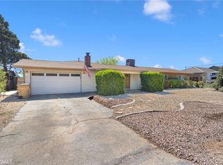 16783 Mission St, Hesperia, CA 92345