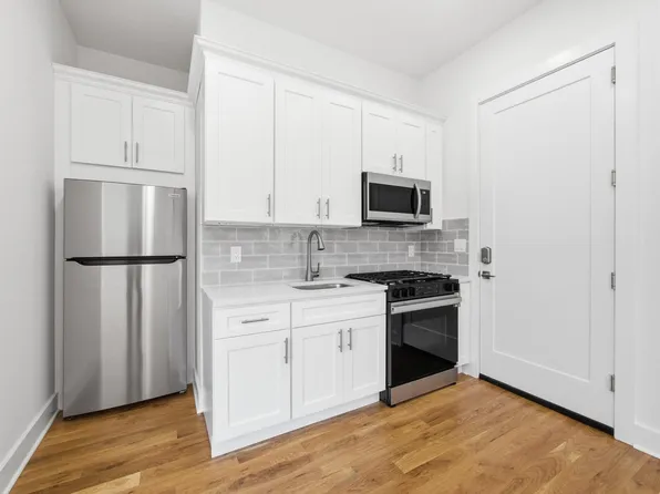 858 West Side Avenue image 5 of 12