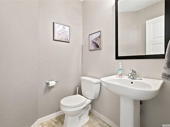 5th image of UNIT 32-4533 Delhaye WAY