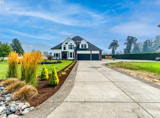 78250 Meadow Park Dr, Cottage Grove, OR 97424