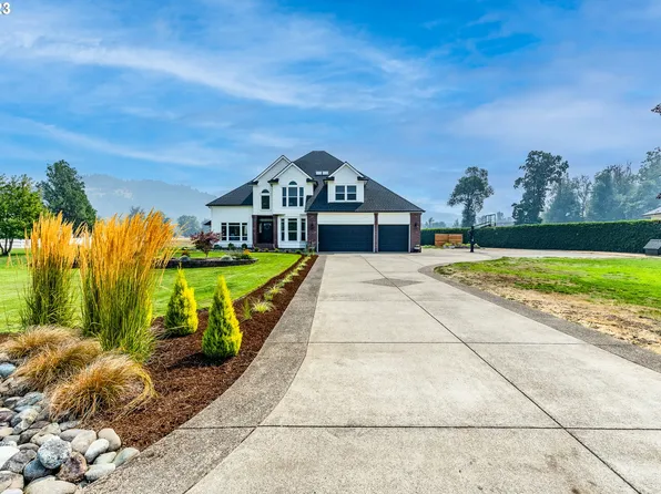 78250 Meadow Park Dr, Cottage Grove, OR 97424