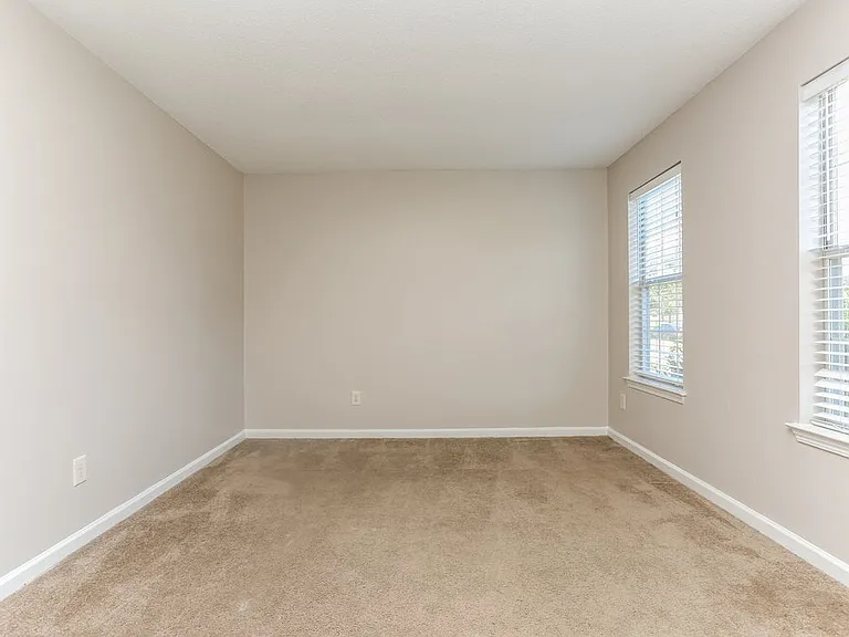 3317 Royal Springs Ct — Photo 13