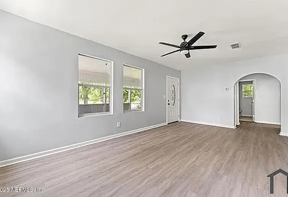 3348 Commonwealth Ave — Photo 13