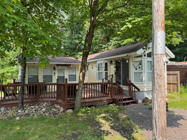 33 Canterbury Town, Aitkin, MN 56431