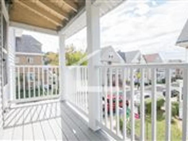 59 Etna St #2 — Photo 9