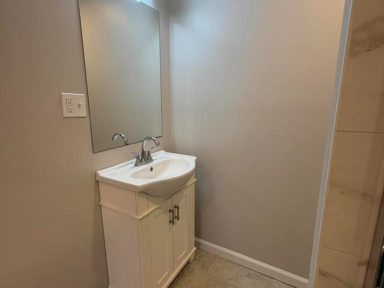 111 Doolan Rd — Photo 21