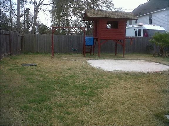 3rd image of 24826 Oconee Dr