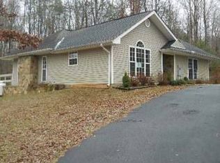 204 Leisure Ln, Trenton, GA 30752