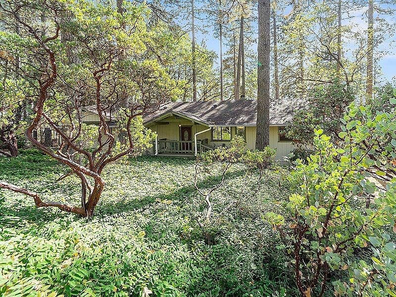 1st image of 3988 Valley Vista Dr