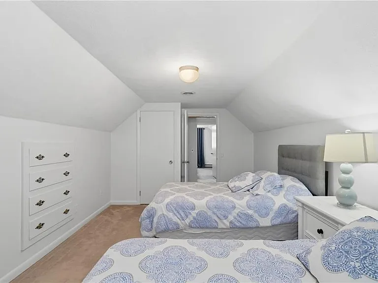 6 Lakewood Dr — Photo 30