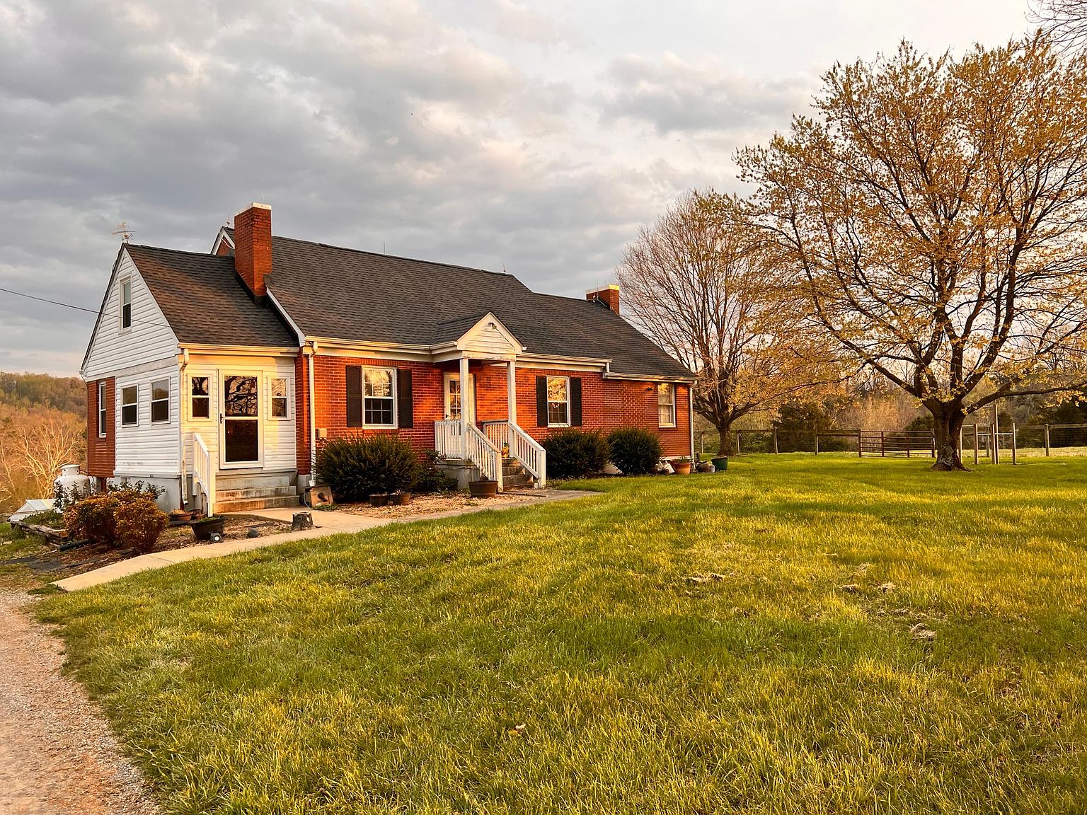 10696 Lee Hwy, Fincastle, VA 24090 Zillow