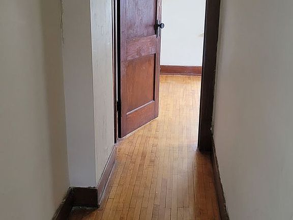 3rd image of 1227 12th Ave #1227